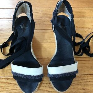 Castaner black and cream espadrille